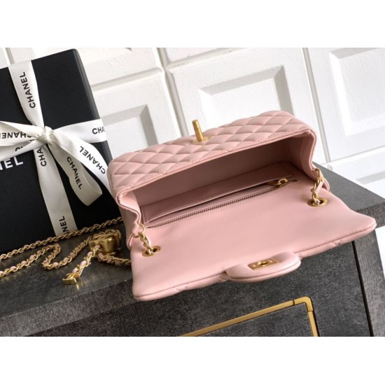 Repliche Borsa Chanel piccola con patta classica CF in pelle di agnello lucida rosa Imitazioni False Online