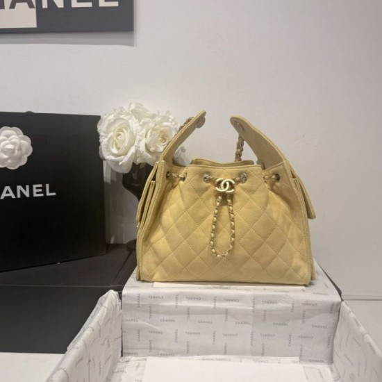 Repliche Chanel AS5293, borsa a secchiello con coulisse piccola Hobo Vintage, pelle di daino gialla Imitazioni False Online
