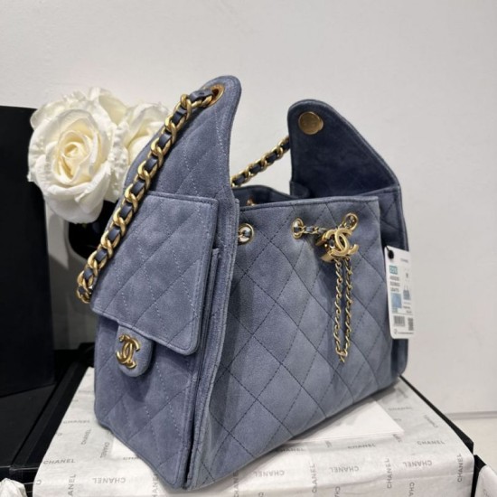Repliche Chanel AS5293, borsa a secchiello con coulisse piccola Hobo Vintage, pelle di daino blu Imitazioni False Online