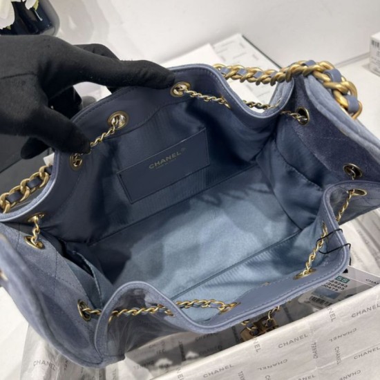 Repliche Chanel AS5293, borsa a secchiello con coulisse piccola Hobo Vintage, pelle di daino blu Imitazioni False Online