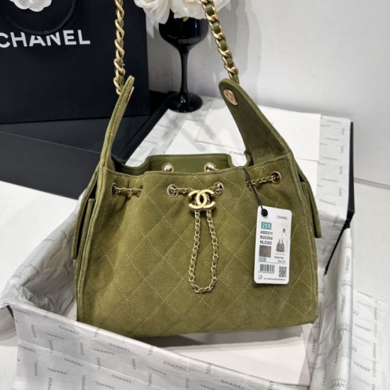 Repliche Chanel AS5293, borsa a secchiello con coulisse piccola Hobo Vintage Verde pelle di daino Imitazioni False Online