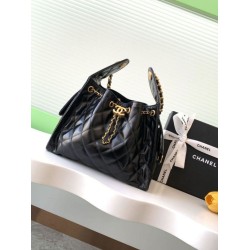 Repliche Chanel AS5293 Borsa a secchiello piccola Hobo Vintage con coulisse in vacchetta nera Imitazioni False Online