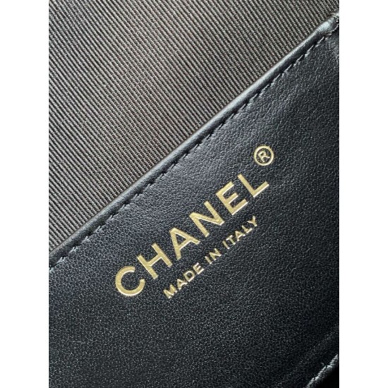 Repliche Chanel AS5293 Borsa a secchiello piccola Hobo Vintage con coulisse in vacchetta nera Imitazioni False Online