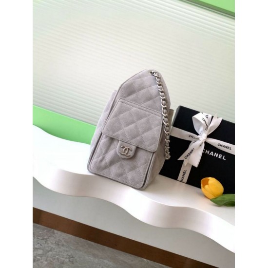 Replica Chanel AS5293 Borsa a secchiello piccola Hobo Vintage con coulisse in pelle scamosciata grigia Imitazioni False Repliche Chanel AS5293 Borsa a secchiello piccola Hobo Vintage con coulisse in pelle scamosciata grigia Imitazioni False Online