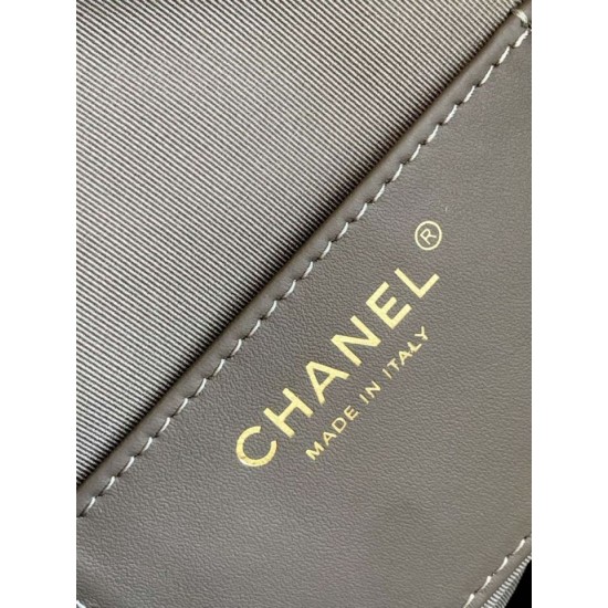 Repliche Chanel AS5293 Borsa a secchiello piccola Hobo Vintage con coulisse in pelle scamosciata viola chiaro Imitazioni False Online