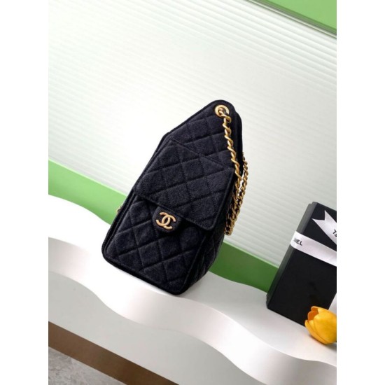 Repliche Chanel AS5293 Borsa a secchiello piccola Hobo Vintage con coulisse in denim nero Imitazioni False Online