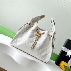 Repliche Chanel AS5293 Borsa a secchiello piccola Hobo Vintage con coulisse in pelle di vitello granata Bianco Imitazioni False Online