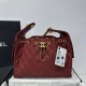 Replica Chanel 25c AS5293 Borsa a secchiello Hobo Vintage piccola con coulisse in pelle di vitello granata Rosso Imitazioni False Repliche Chanel 25c AS5293 Borsa a secchiello Hobo Vintage piccola con coulisse in pelle di vitello granata Rosso Imitazioni False Online