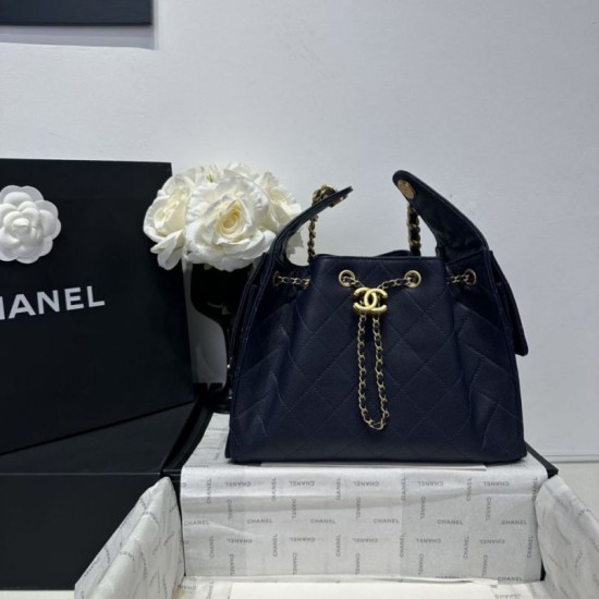 Repliche Chanel 25c AS5293 Borsa a secchiello Hobo Vintage piccola con coulisse in pelle di vitello granata Blu scuro Imitazioni False Online