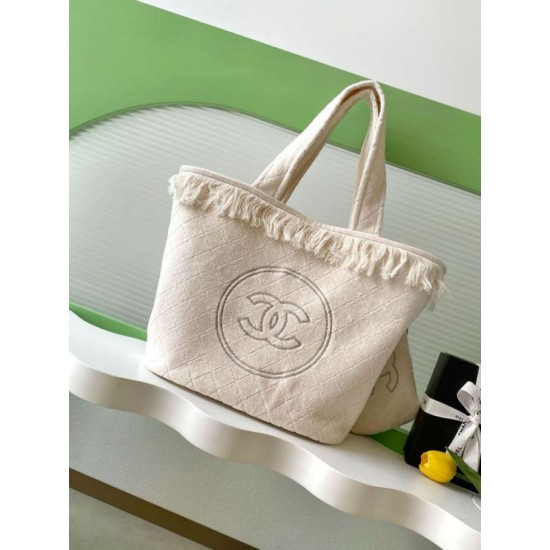 Repliche Borsa Tote Chanel Coco Beach con Borsa Piccola Agnello Bianco Imitazioni False Online