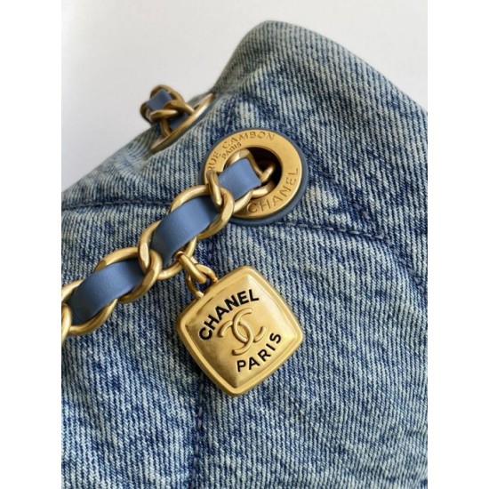 Repliche Borsa Maxi con Patta Chanel Denim Lavato AS5734 Blu Imitazioni False Online
