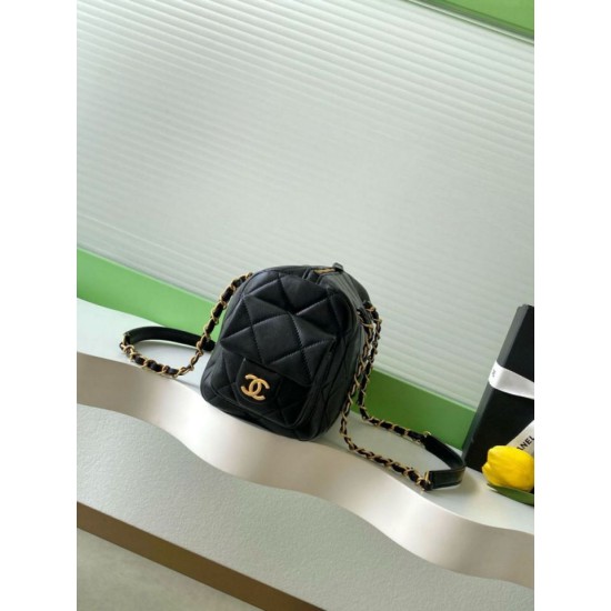 Repliche Borsa bowling piccola Chanel AS5792 Pelle di agnello Nero Imitazioni False Online