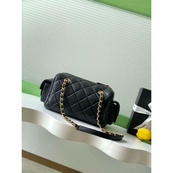 Repliche Borsa bowling piccola Chanel AS5792 Pelle di agnello Nero Imitazioni False Online