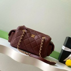Repliche Borsa bowling piccola Chanel AS5792 Pelle di agnello Bordeaux Imitazioni False Online