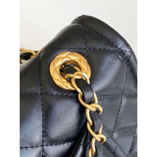 Repliche Borsa Sweet Flap Chanel 24K Pelle di vacchetta oliata e cerata AS5145 Nero Imitazioni False Online