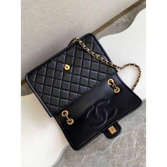 Repliche Borsa Sweet Flap Chanel 24K Pelle di vacchetta oliata e cerata AS5145 Nero Imitazioni False Online