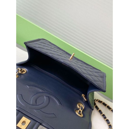 Replica Borsa Sweet Flap Chanel 24K Pelle di vacchetta oliata e cerata AS5145 Blu Imitazioni False Repliche Borsa Sweet Flap Chanel 24K Pelle di vacchetta oliata e cerata AS5145 Blu Imitazioni False Online