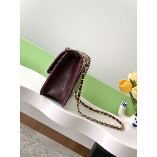 Repliche Borsa Chanel Sweet Flap 24K Pelle di vacchetta oliata e cerata AS5145 Borgogna Imitazioni False Online