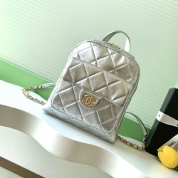 Repliche Zaino Chanel 25K Pelle di vitello granata AS5793 Argento Imitazioni False Online