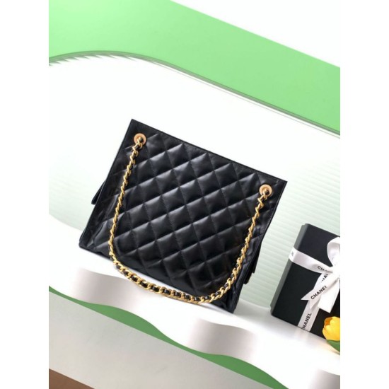 Replica Borsa tote Chanel grande con tracolla a catena AS5303 Nero Imitazioni False Repliche Borsa tote Chanel grande con tracolla a catena AS5303 Nero Imitazioni False Online