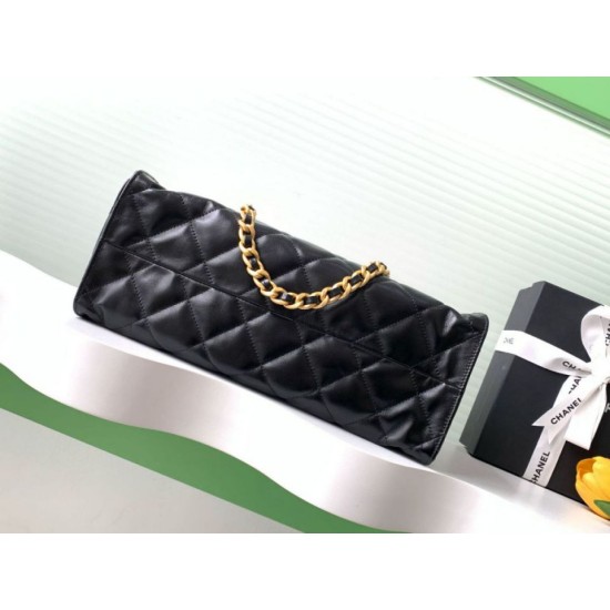 Replica Borsa tote Chanel grande con tracolla a catena AS5303 Nero Imitazioni False Repliche Borsa tote Chanel grande con tracolla a catena AS5303 Nero Imitazioni False Online