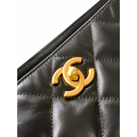 Replica Borsa tote Chanel grande con tracolla a catena AS5303 Nero Imitazioni False Repliche Borsa tote Chanel grande con tracolla a catena AS5303 Nero Imitazioni False Online
