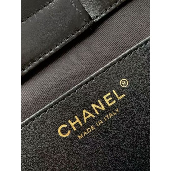 Replica Borsa tote Chanel grande con tracolla a catena AS5303 Nero Imitazioni False Repliche Borsa tote Chanel grande con tracolla a catena AS5303 Nero Imitazioni False Online