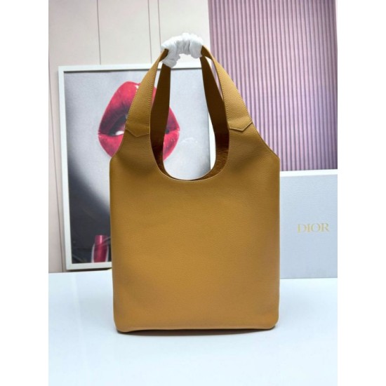 Repliche Borsa tote Dior Privé Icons Uomo marrone in pelle di vitello Imitazioni False Online