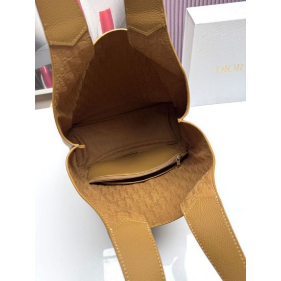 Repliche Borsa tote Dior Privé Icons Uomo marrone in pelle di vitello Imitazioni False Online