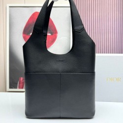 Repliche borsa tote Dior Privé Icons Uomo nera in pelle di vitello Imitazioni False Online