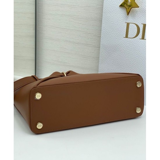 Replica Dior CD 26SS Borsa tote con fiocco color caffè Imitazioni False Repliche Dior CD 26SS Borsa tote con fiocco color caffè Imitazioni False Online