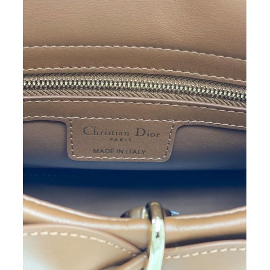 Replica Dior CD 26SS Borsa tote con fiocco color caffè Imitazioni False Repliche Dior CD 26SS Borsa tote con fiocco color caffè Imitazioni False Online