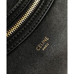Repliche Borsa tote a spalla media Luggage Celine morbida pelle di agnello lucida nera Imitazioni False Online