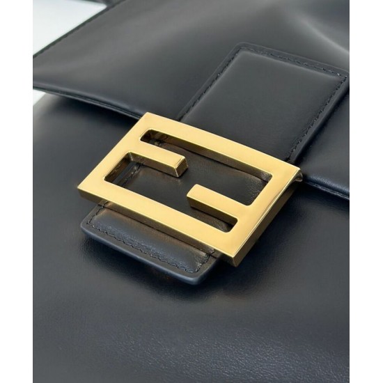 Repliche Zaino con coulisse da donna Fendi Cappuccino Vintage Nero Imitazioni False Online