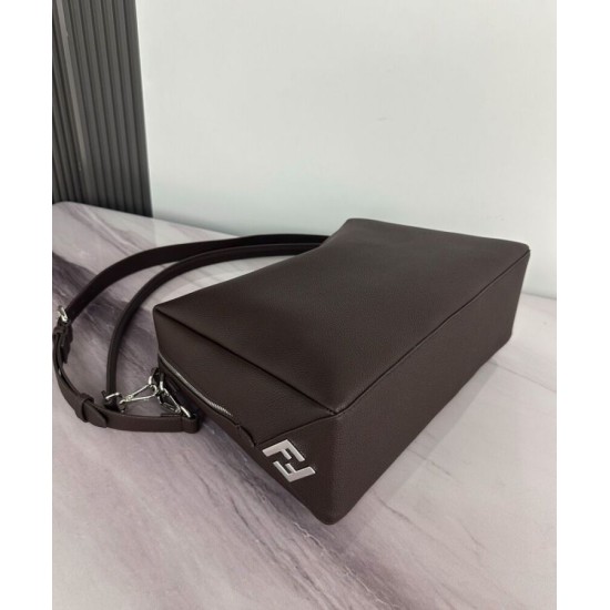 Repliche Borsa a tracolla Fendi Lui Media/Grande 7VA667 Caffè Imitazioni False Online