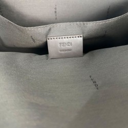 Repliche Borsa a tracolla Fendi Lui Media/Grande 7VA667 Caffè Imitazioni False Online