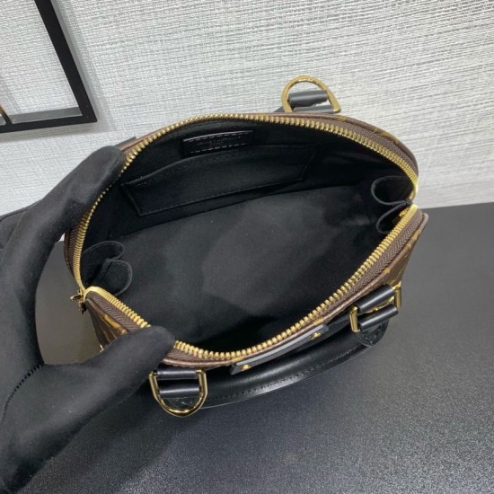 Repliche Perfette M26084 Borsa tote LV Alma Trunk BB Imitazioni False Online