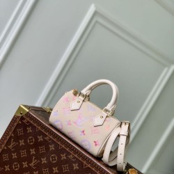 Repliche Perfette LV M25591 Borsa Nano Speedy in delicati colori da sogno Imitazioni False Online