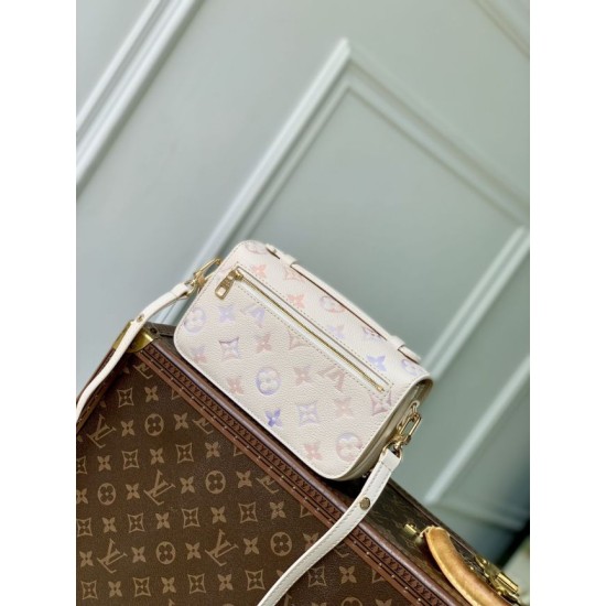 Repliche Perfette LV M25682 Borsa a tracolla Pochette Métis East West Imitazioni False Online