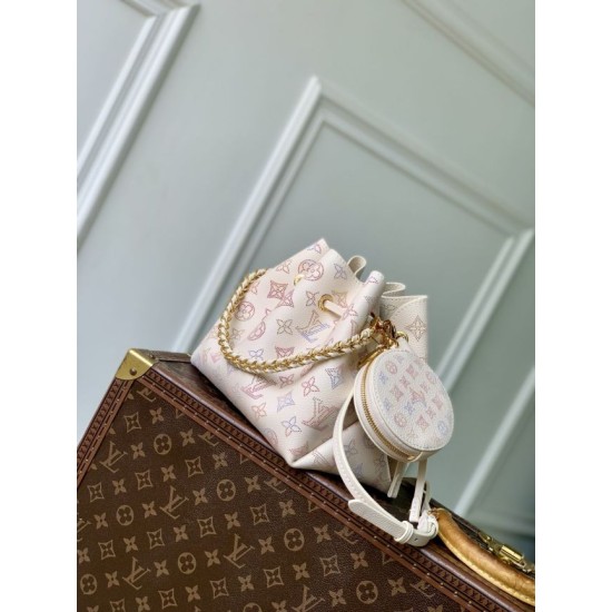 Repliche Perfette LV Bella Mahina Dream a mano M15114 Imitazioni False Online