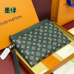Repliche Perfette LV Pochette Pochette da viaggio M81570 Verde Imitazioni False Online