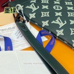 Repliche Perfette LV Pochette Pochette da viaggio M81570 Verde Imitazioni False Online