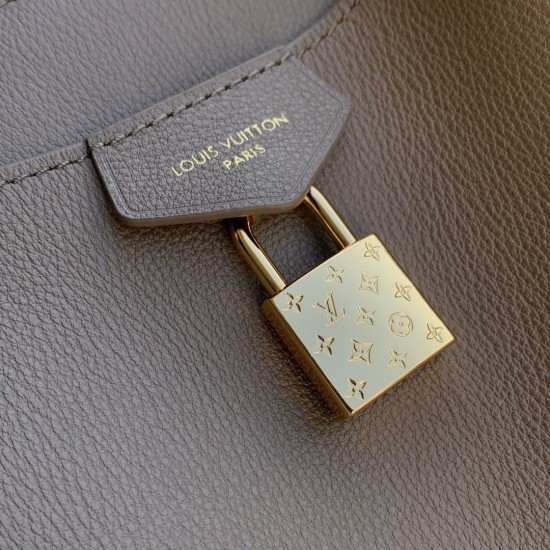Replica M27040 Borsa tote LV Vendôme Caffè chiaro Fallate Outlet Online Italia Repliche Perfette M27040 Borsa tote LV Vendôme Caffè chiaro Imitazioni False Online