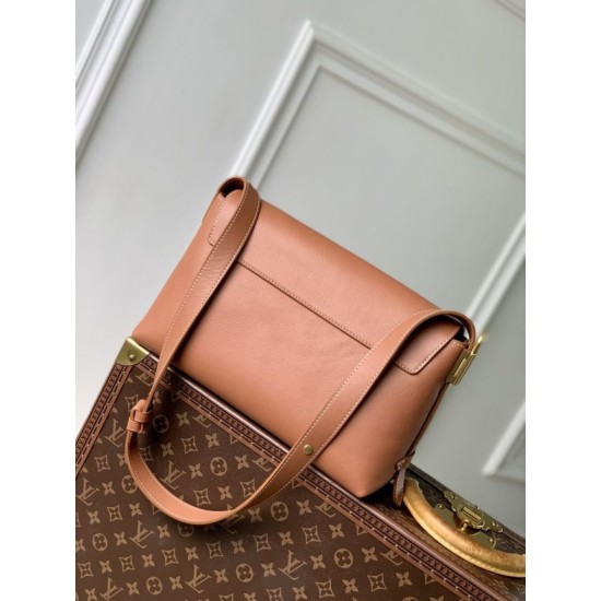 Replica Borsa a tracolla LV Low Key Messenger M26532 Marrone Fallate Outlet Online Italia Repliche Perfette Borsa a tracolla LV Low Key Messenger M26532 Marrone Imitazioni False Online