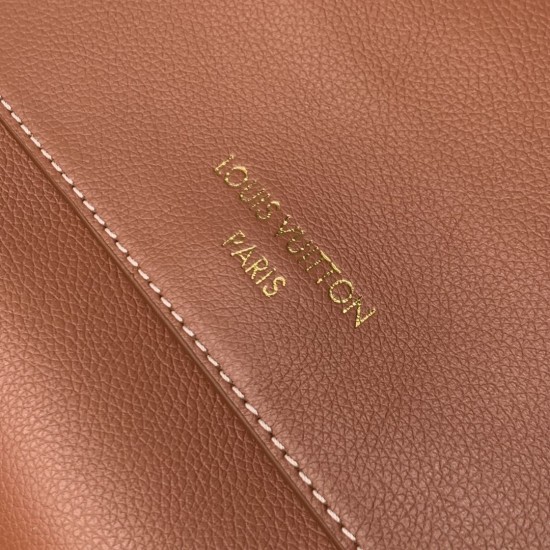 Replica Borsa a tracolla LV Low Key Messenger M26532 Marrone Fallate Outlet Online Italia Repliche Perfette Borsa a tracolla LV Low Key Messenger M26532 Marrone Imitazioni False Online