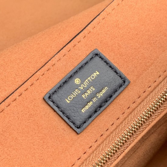 Repliche Perfette Borsa a tracolla LV Low Key Messenger M13148 Nero Imitazioni False Online