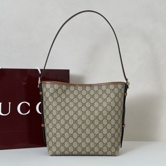 Repliche Perfette Borsa a tracolla piccola Gucci GG Emblem 848881 Marrone Imitazioni False Online