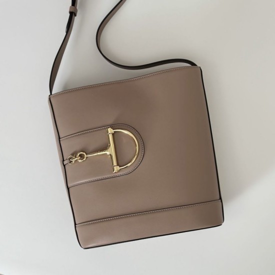 Repliche Perfette Gucci 833660 Borsa a secchiello piccola Rosa Imitazioni False Online