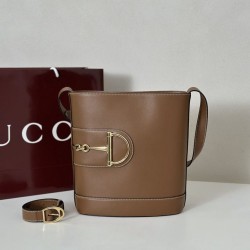 Repliche Perfette Gucci 833660 Borsa a secchiello piccola Marrone Imitazioni False Online