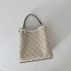 Repliche Perfette Borsa a secchiello piccola Gucci GG Emblem 815118 Bianca Imitazioni False Online